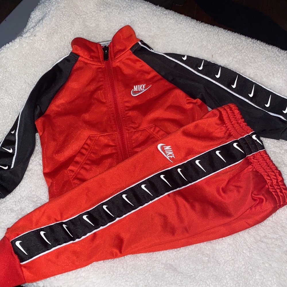 Nike Jogger Set